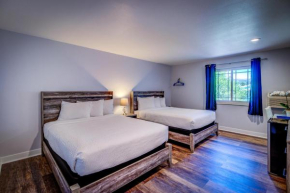 RiverWalk Inn